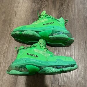 balencia Triple S neon green